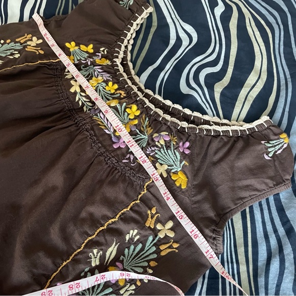 V1053 FREE PEOPLE Floral Embroidered Cotton Top - Picture 3 of 6